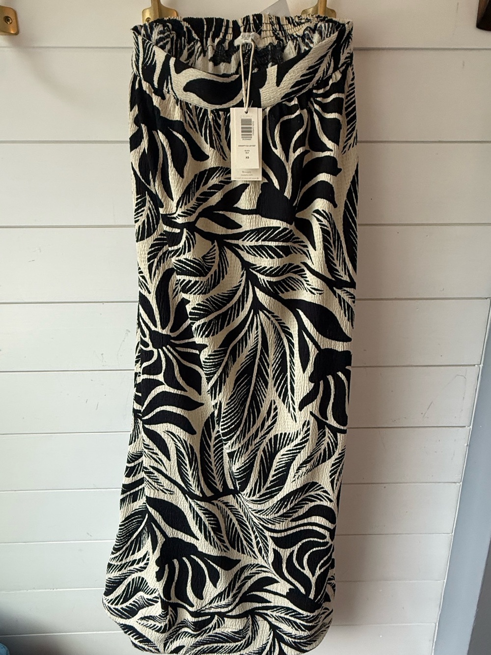 Z Supply NWT XS Serendipity Maxi Skirt Black & Cream Tropical Print Maxi Skirt